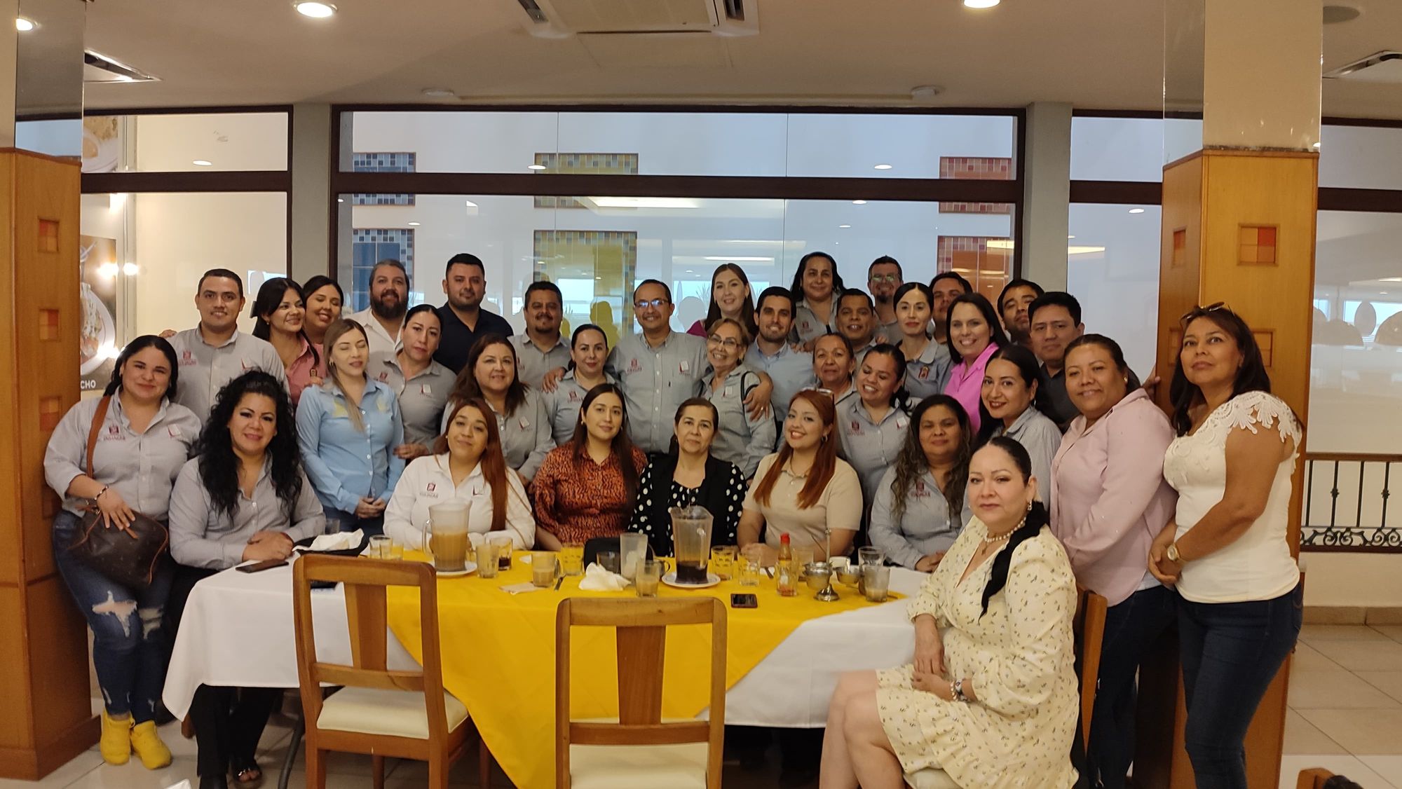 Convivencia con el líder de Stasac Julio Duarte